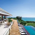 Grande - Superstar Luxury - Beachtop