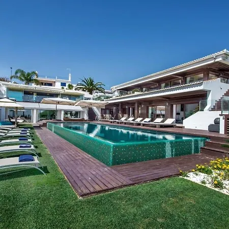Grande - Superstar Luxury - Beachtop Villa