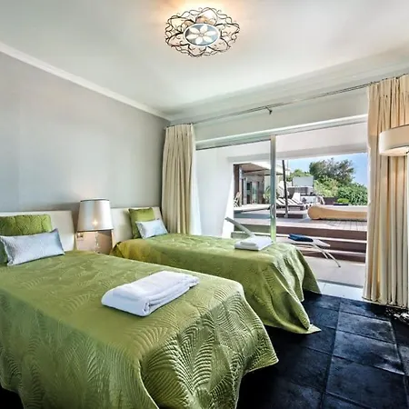 Grande - Superstar Luxury - Beachtop Villa