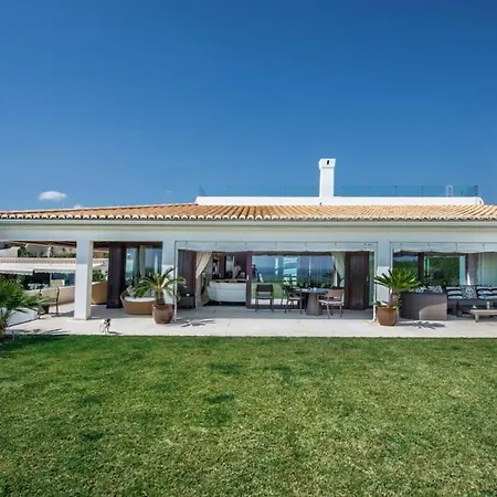 Grande - Superstar Luxury - Beachtop *