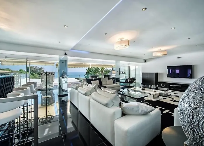 Grande - Superstar Luxury - Beachtop *