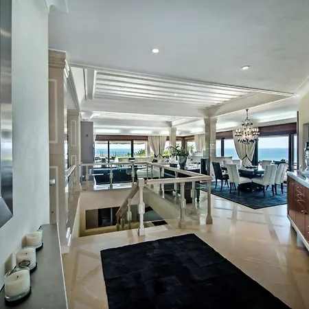 Grande - Superstar Luxury - Beachtop Holiday home